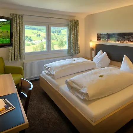 Landhotel Loewen Bernau